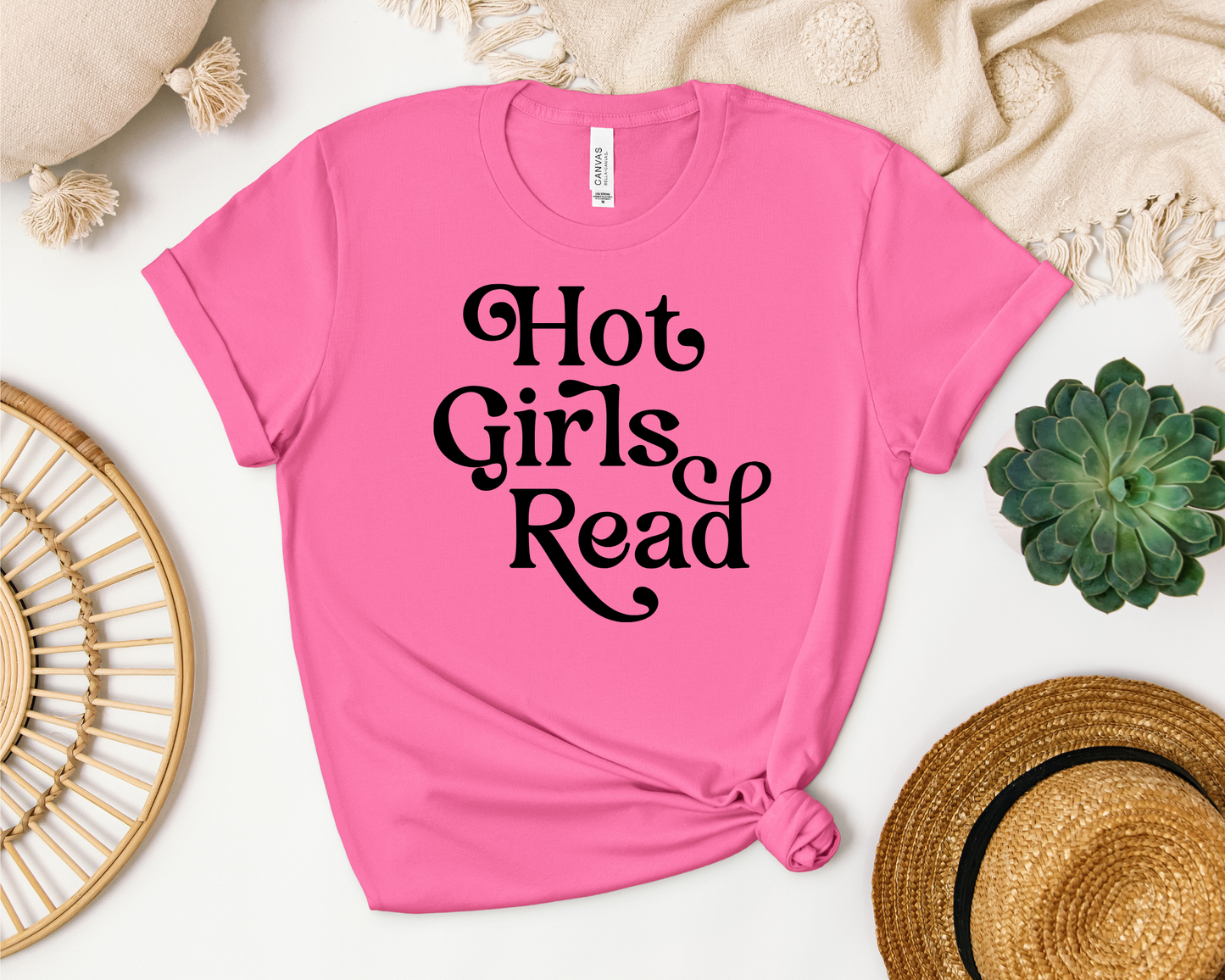 Hot Girls Read T-shirt - Thespicyromancebookclub LLC