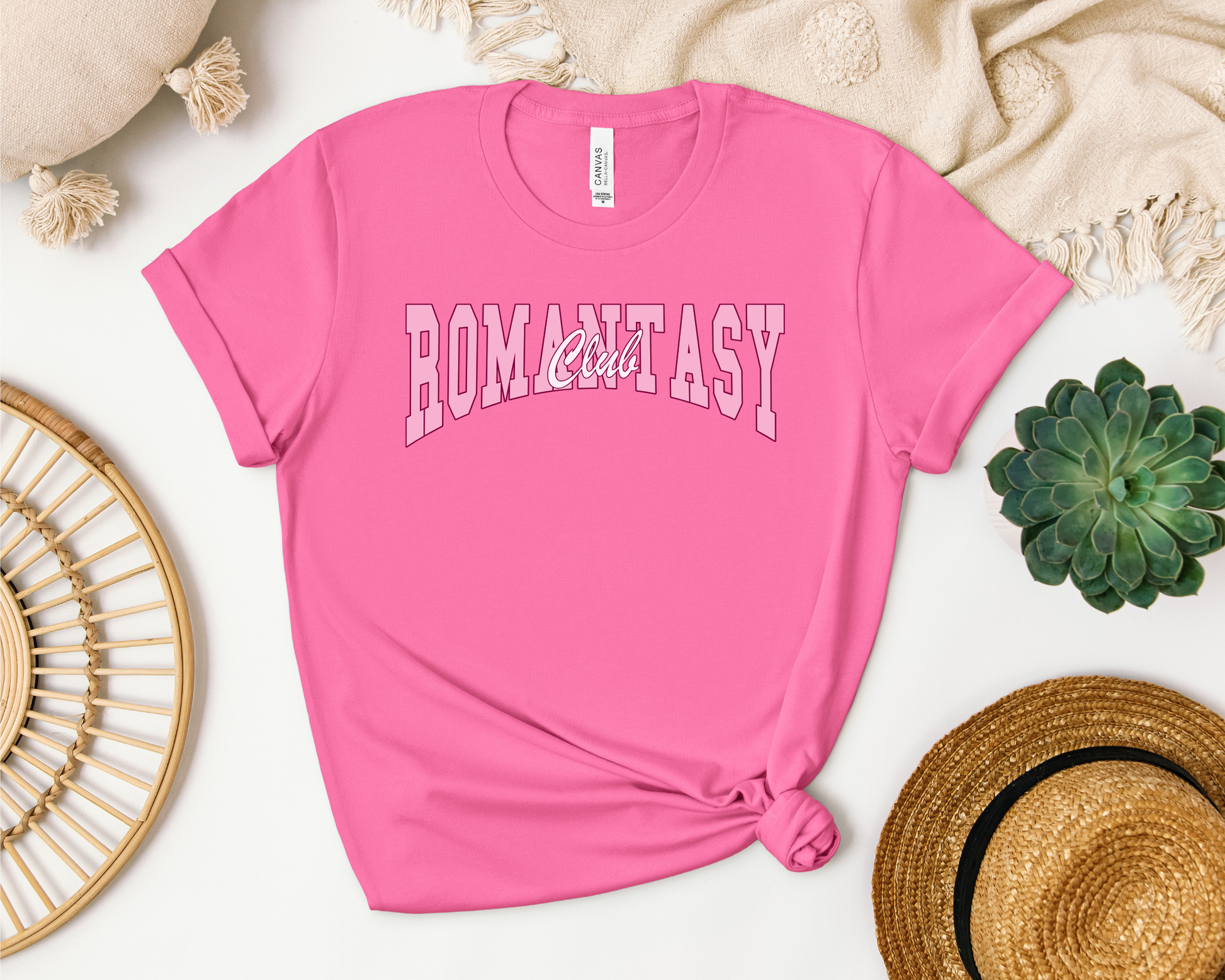 Romantasy Club T-shirt - Thespicyromancebookclub LLC