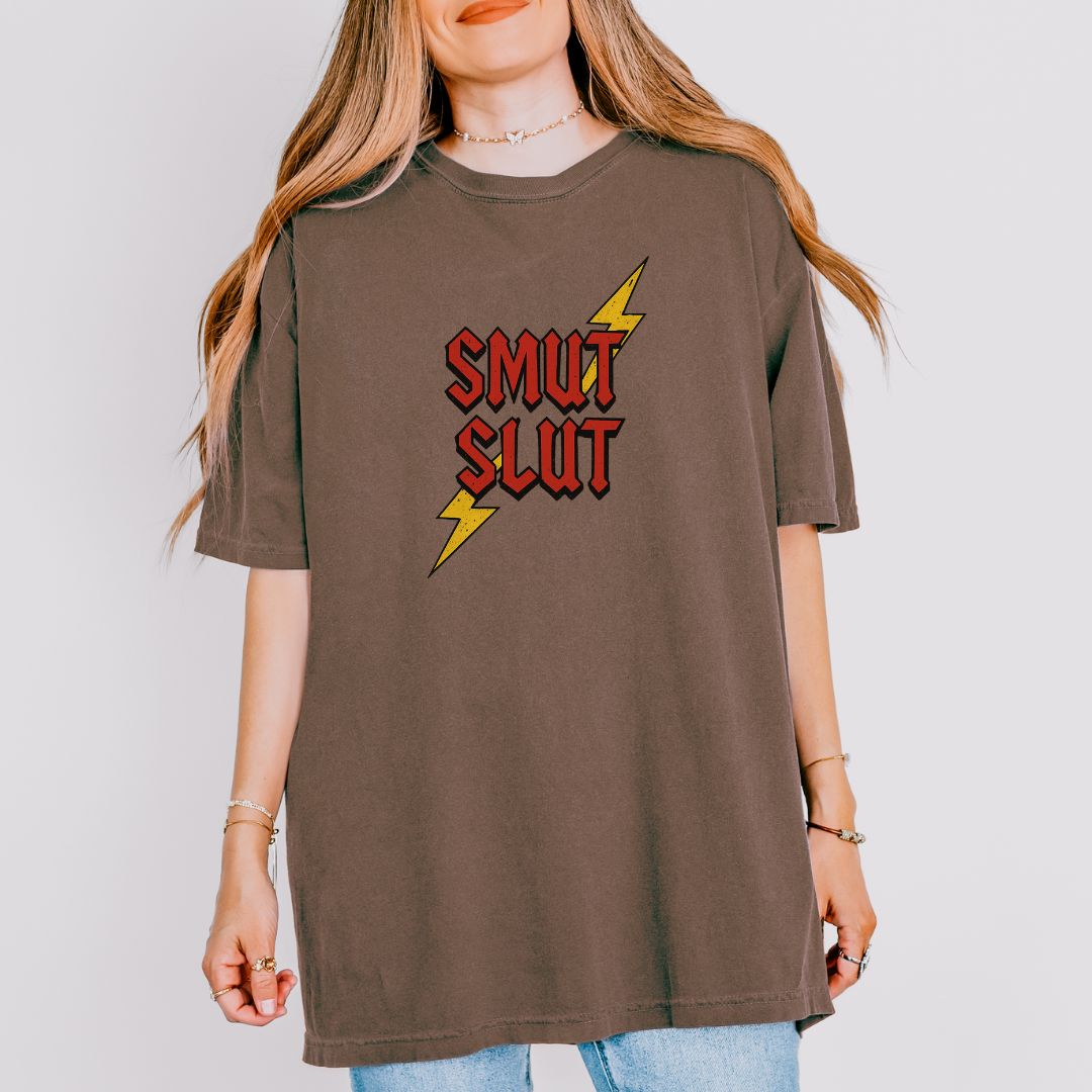 Smut Slut Lightning Comfort colors T-shirt - Thespicyromancebookclub LLC