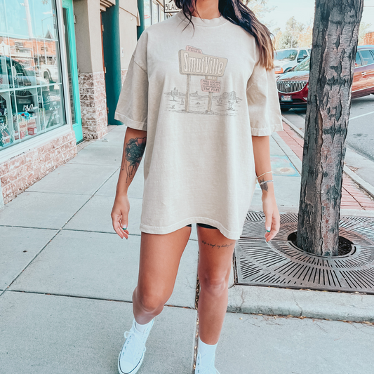 Smutville Comfort Colors T-shirt - Thespicyromancebookclub LLC