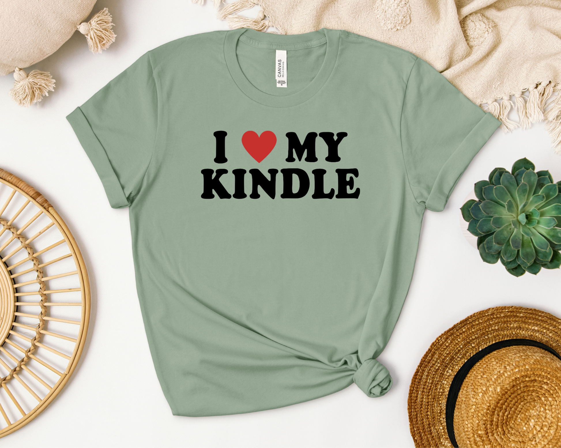I Heart My Kindle T-Shirt - Thespicyromancebookclub LLC
