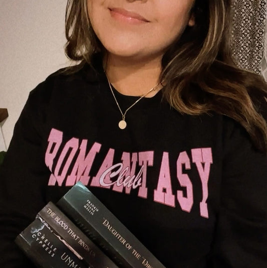 Romantasy Club Sweatshirt - Thespicyromancebookclub LLC